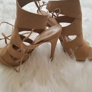 Shoedazzle Elisabeth High Heels